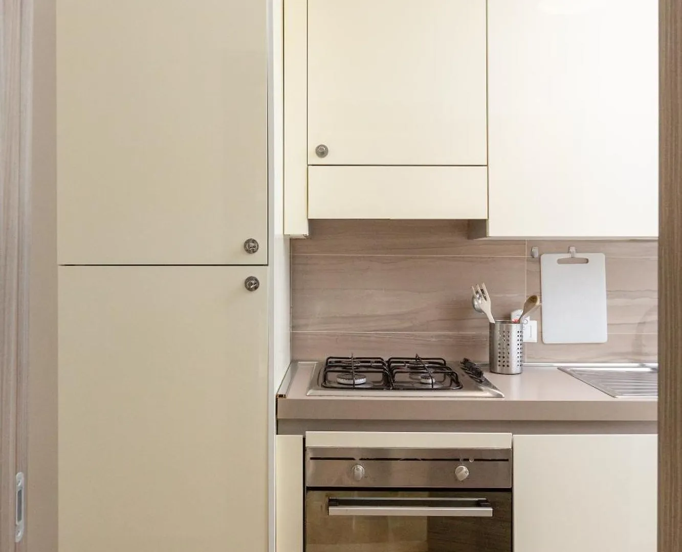 Honey Exclusive Apartment - Train Station - Near Center Milan